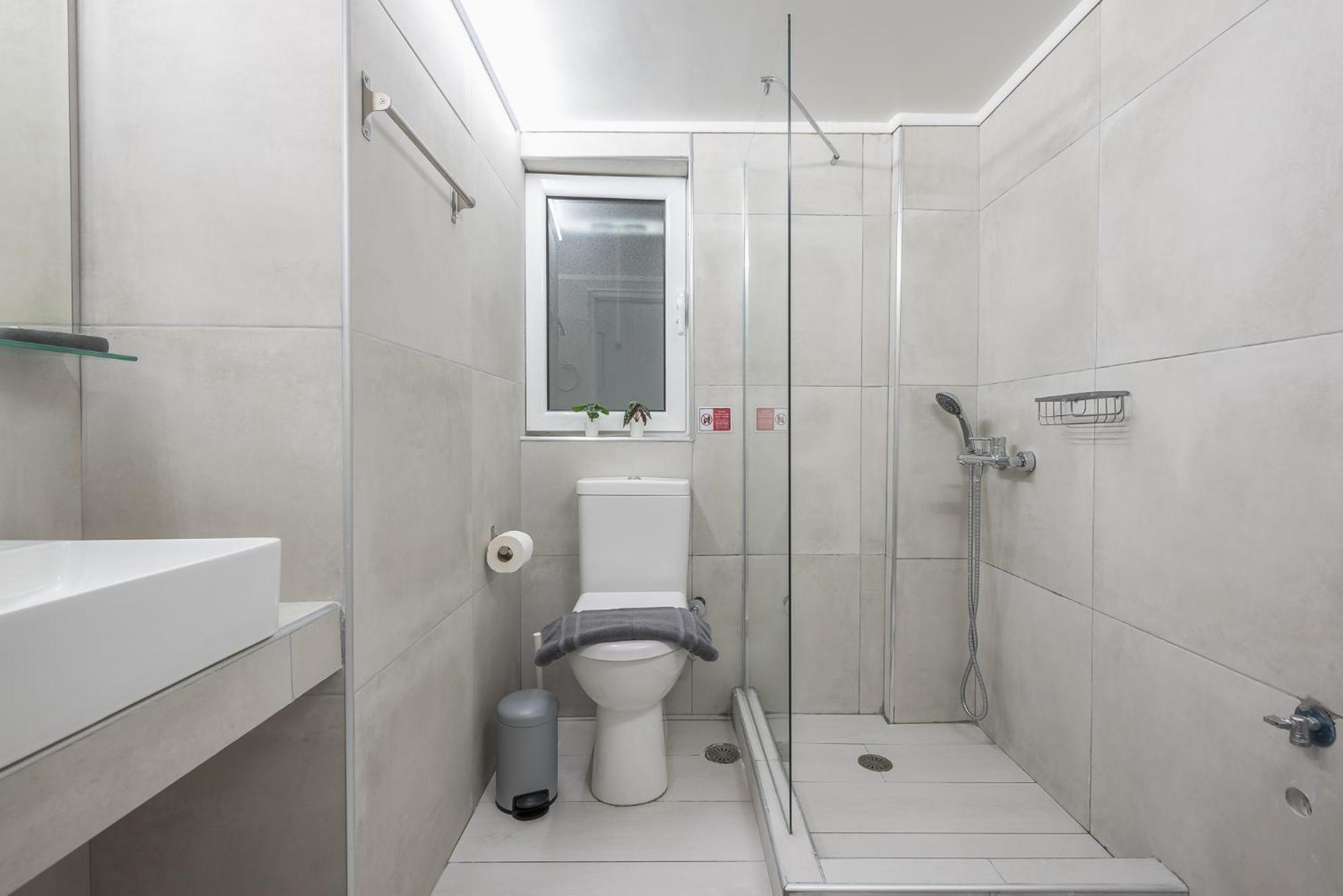 Contemporary Apartment 200M From Acropolis 100Mbps Netflix เอเธนส์ ภายนอก รูปภาพ
